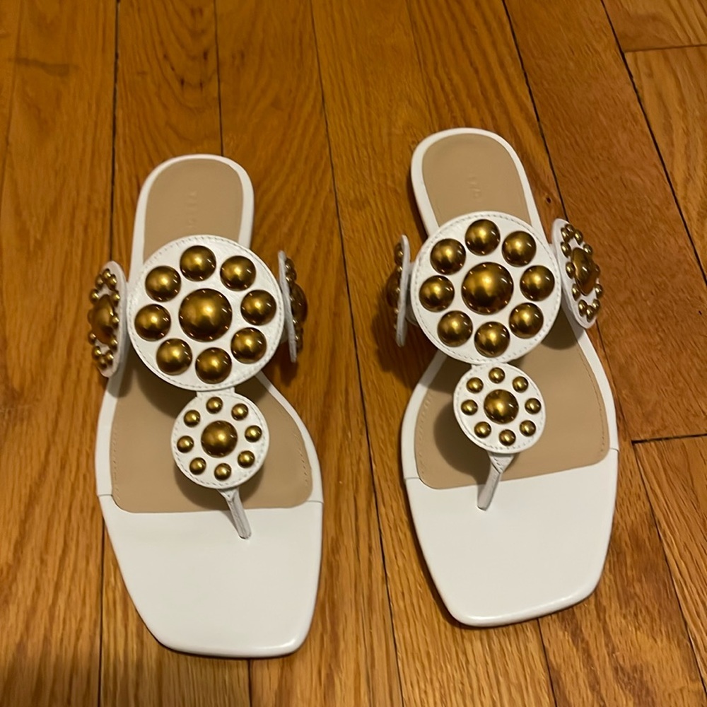 Veronica Beard White Leather Thong Sandals with Gold Dome Studs
